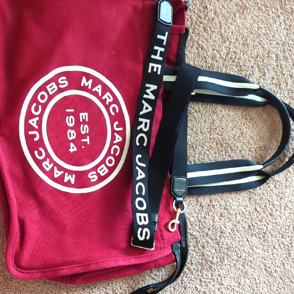 Marc Jacobs Red Tote Bag With Strap